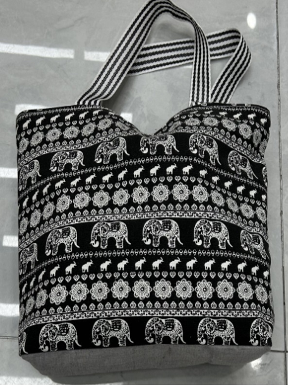 [VI7956] Bag Shoulder Tote Elephant WA75-60