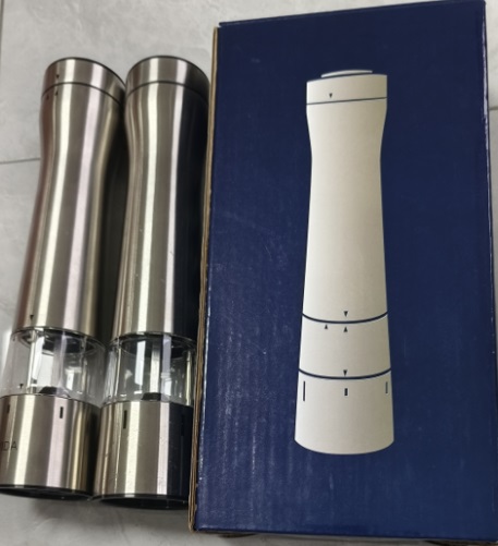 Salt&Pepper Grinder W/Auto Light"VIVIDA"