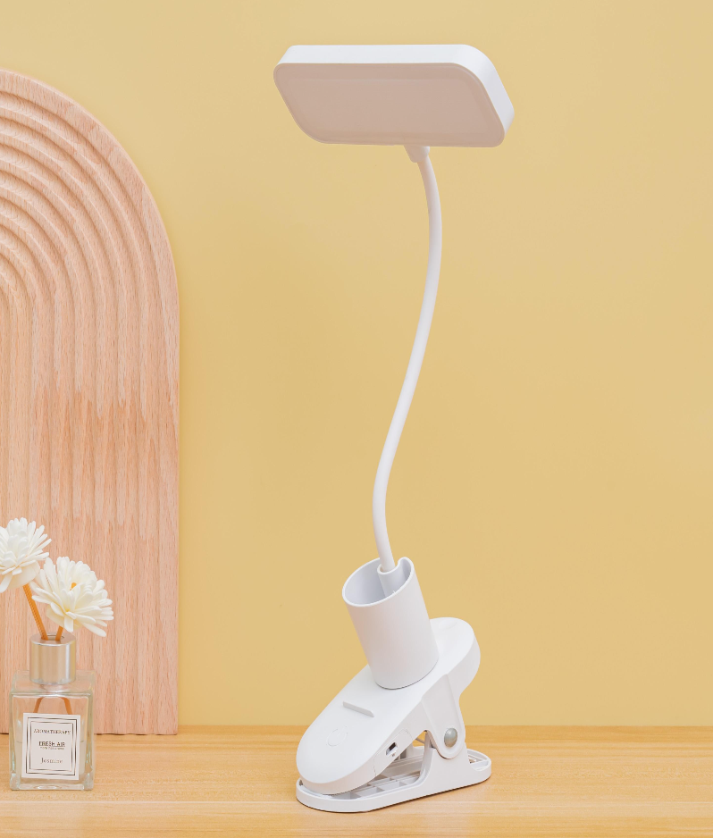 [FP0026] Lamp Clip USB/Battery