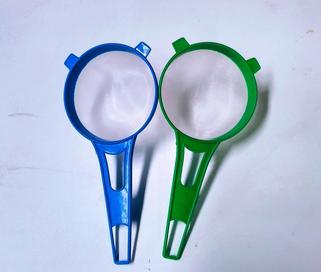 Strainer Plastic 9cm